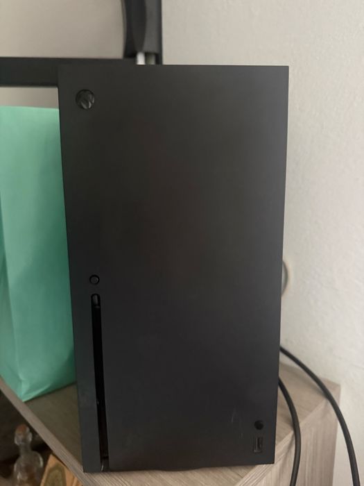 Xbox series x 1tb 2pady
