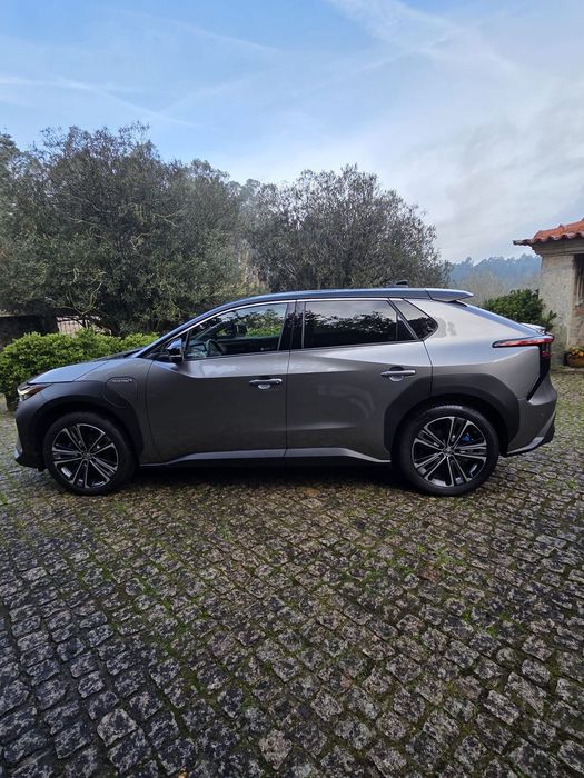 Toyota bZ4X 71,4 kWh Premium Limited