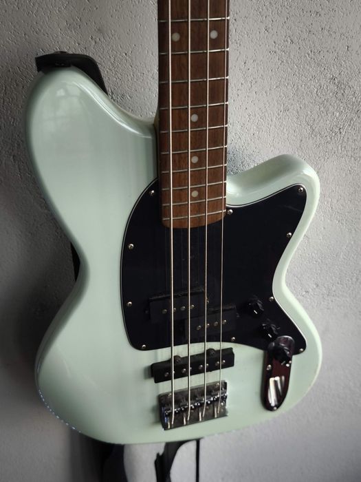 Baixo Elétrico - Ibanez