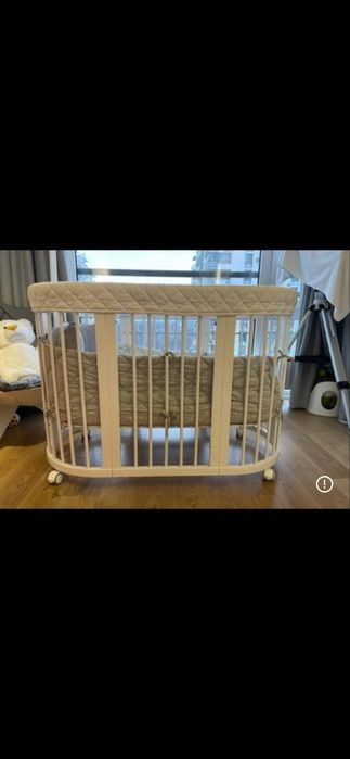 Овальне ліжечко-трансформер INGVRT