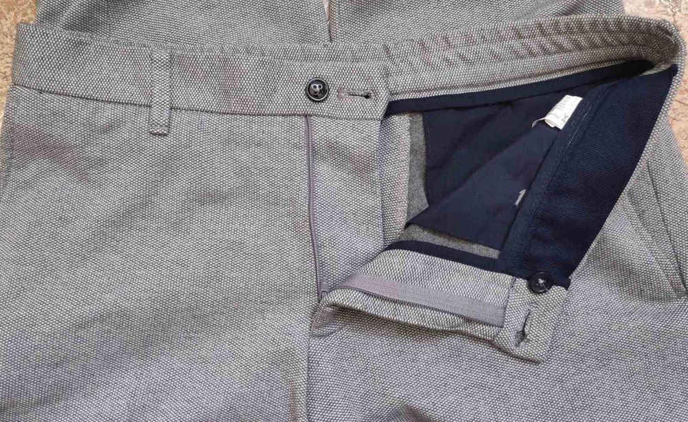 Укороченные брюки зауженного кроя Zara