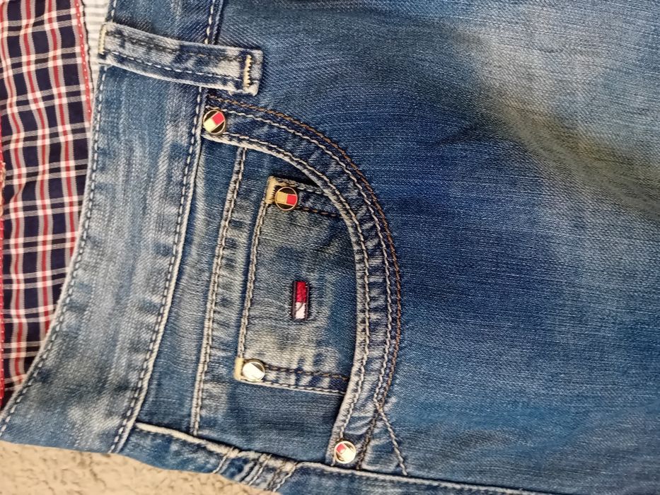 #Tommy Hilfiger spodnie jeansowe niebieskie