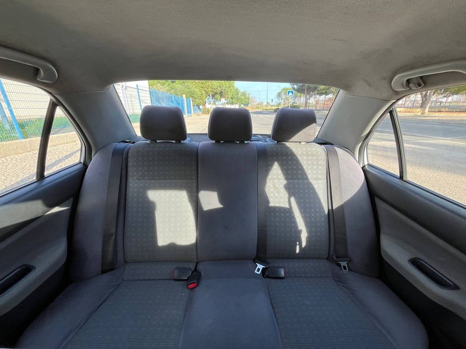 Mitsubishi Lancer 2004