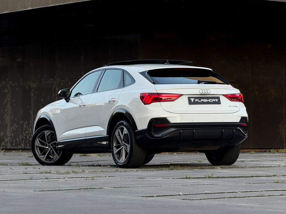 Audi Q3 Sportback 45 TFSIe S line S tronic