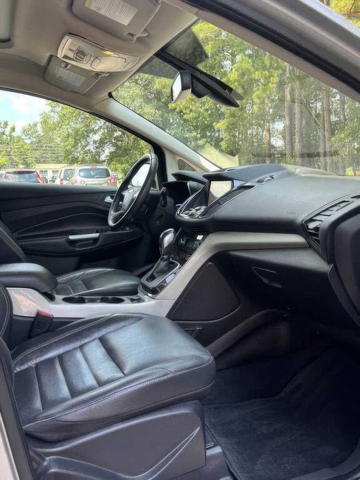 Ford C-Max Hybrid SEL      2016