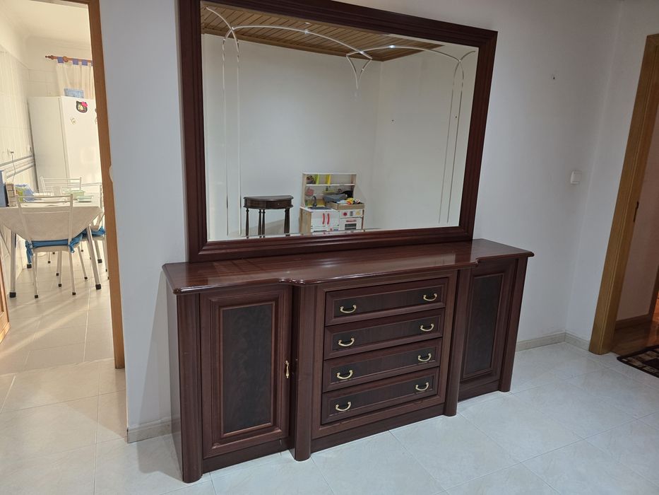 Movel aparador com espelho