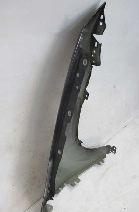 Skoda Karoq błotnik lewy przód