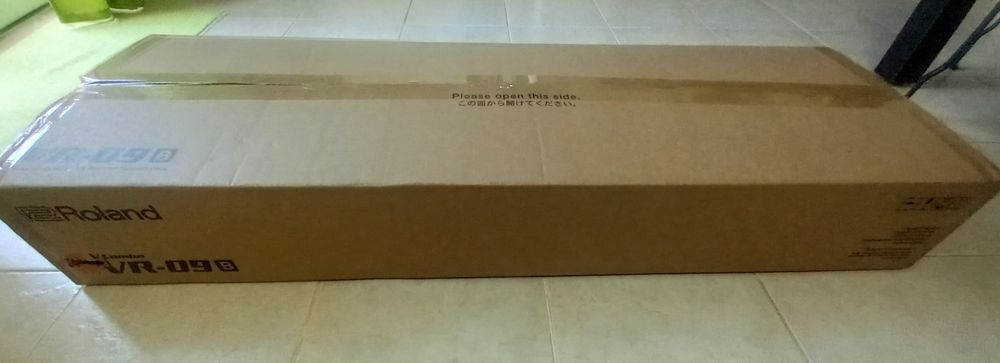 Teclado Roland VR-09-B