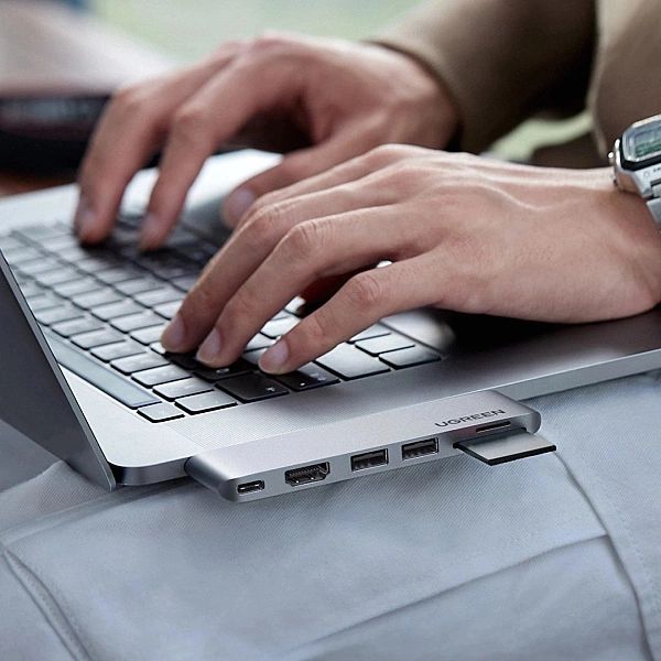 HUB Ugreen CM380/2xUSB C - HDMI/2xUSB 3.0/SDTF/USB C PD - szary