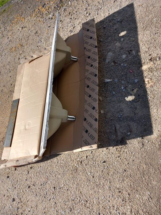 Lavatório de duas pias