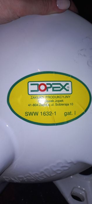 Umywalka mała biała