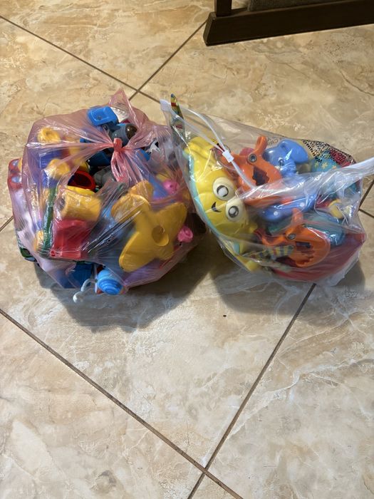 Іграшки погремушки