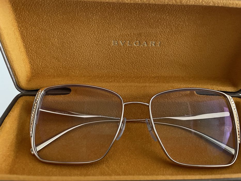 Armaçao Bvlgari modelo BV6176.