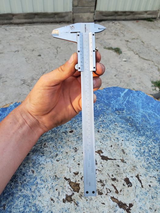 штангенциркуль biltema  дюймовый метрический 200мм Германия