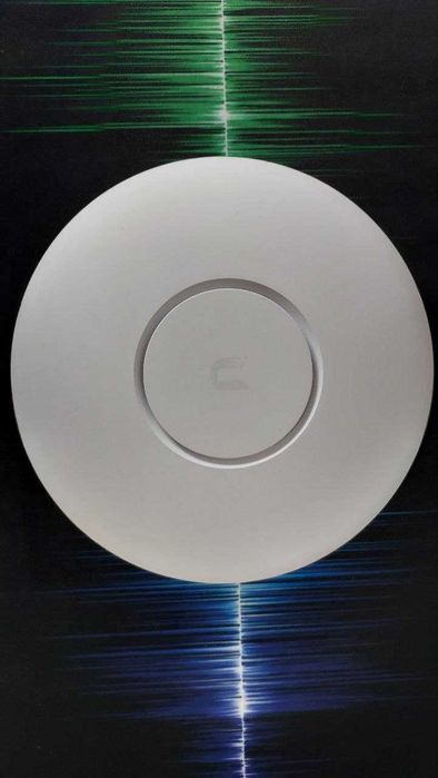 Точка доступу Ubiquiti UniFi AC Pro AP (UAP-AC-PRO) Б\В - 3799 грн
