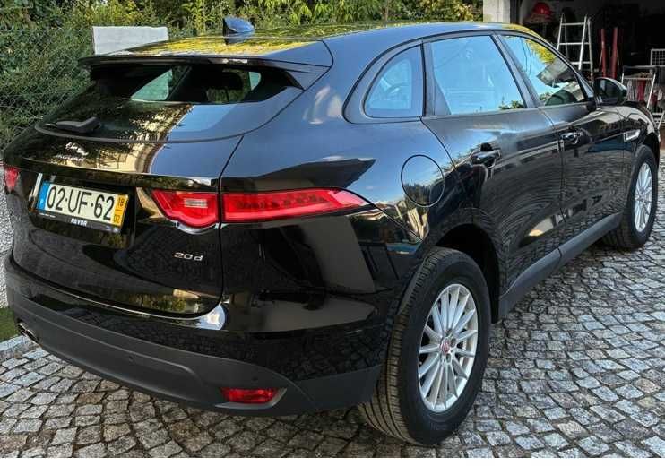 Jaguar F-Pace 2.0D 180HP PURE AUTO