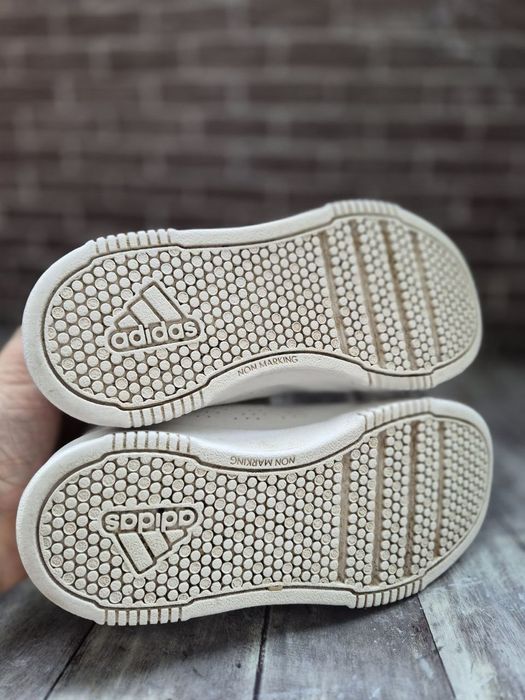 Кросівки 29 розмір, Adidas