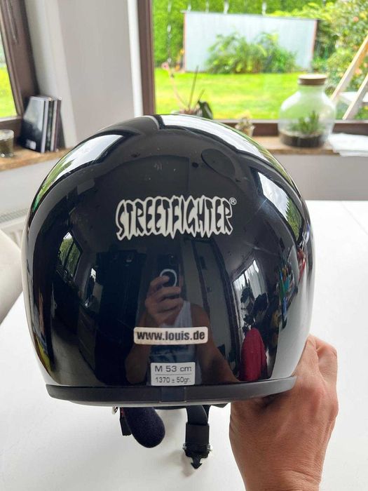 kask motocykolwy czarnyLouis Streetfighter