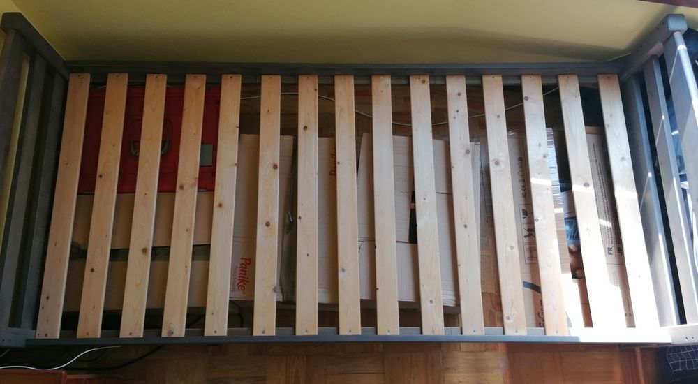 Cama de solteiro
