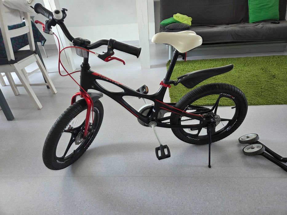 Rower dziecięcy Royal Baby