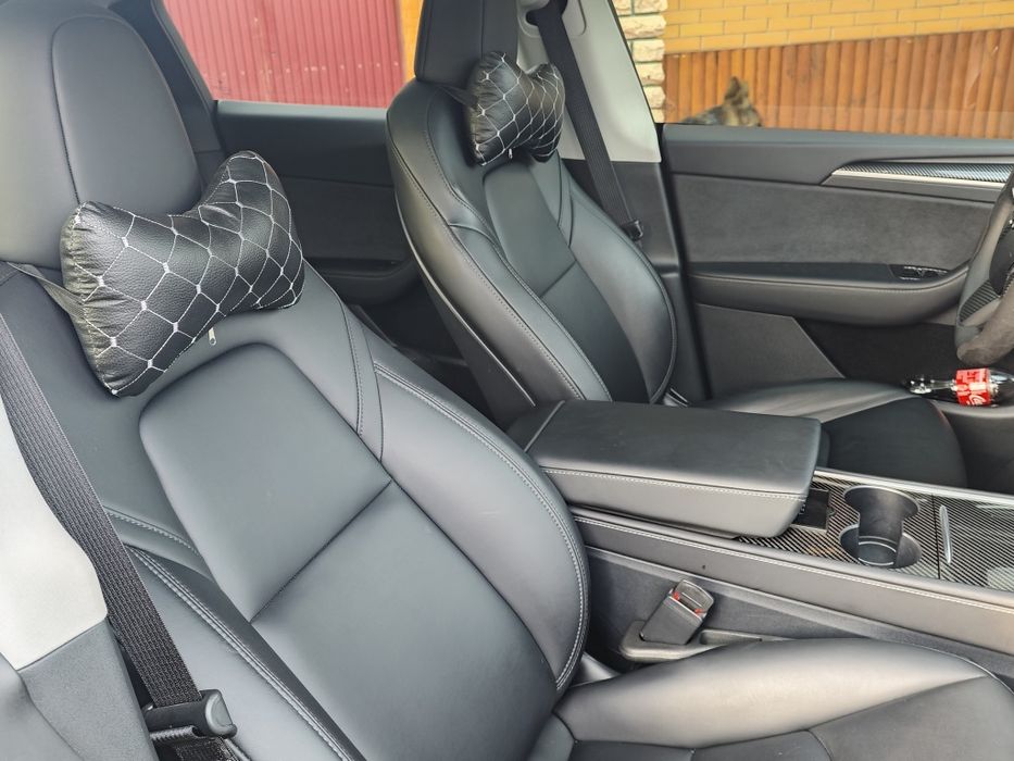 Tesla Model Y 2024р. 7 місць Продажа-Обмін