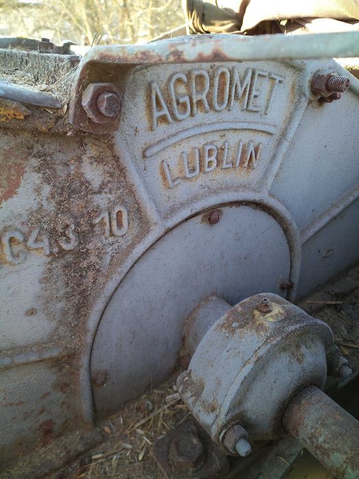 Продам мінікомбайн зерновий.