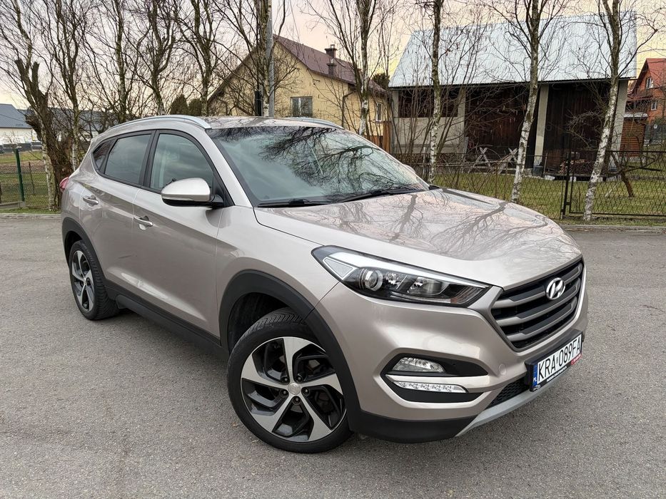 Hyundai Tucson Navigacja Kamera cofania Grzane fotele