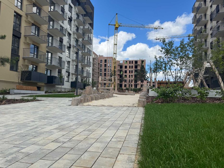 Продаж(Єоселя) 1-кімнатної квартири 37 кв.м Пустомити (9км.від Львова)