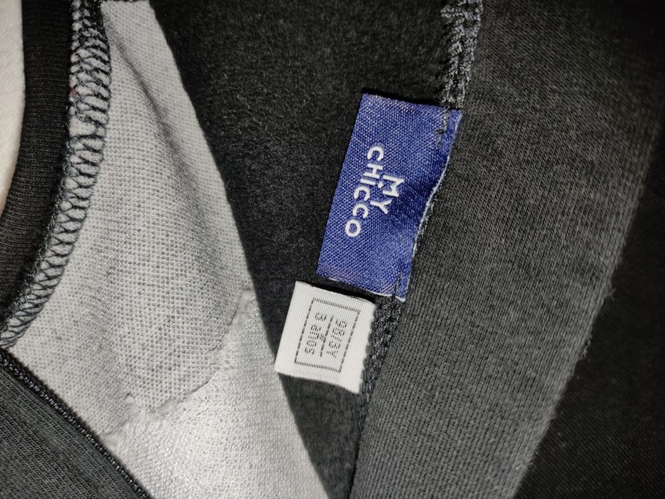 Vestido menina cinza e preto, da marca Chicco