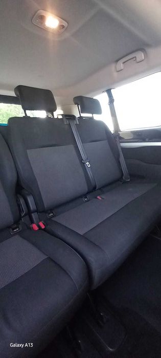 Vende-se Toyota Proace Verso 2022 • 1.5 Diesel • Manual 6