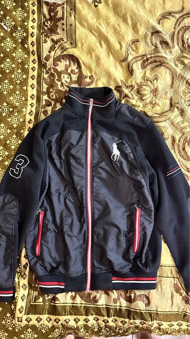 Продам спортивную кофту Polo