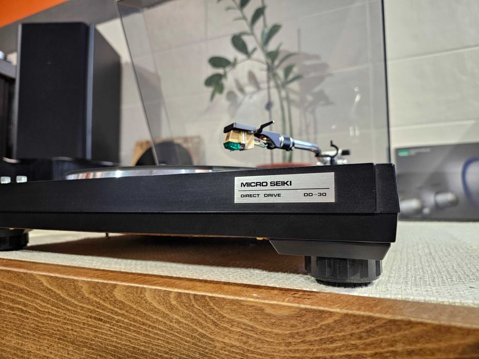 Програвач Micro Seiki DD30 + Panasonic EPC-270C II