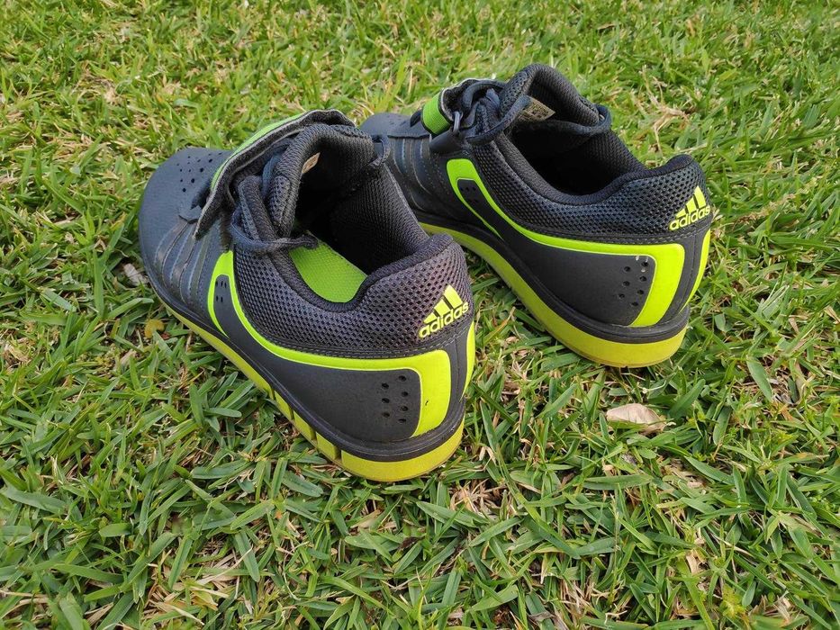 Ténis Adidas Powerlift 2.0 - Tamanho 42