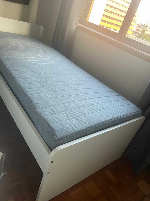 Cama de Solteiro com Colchão