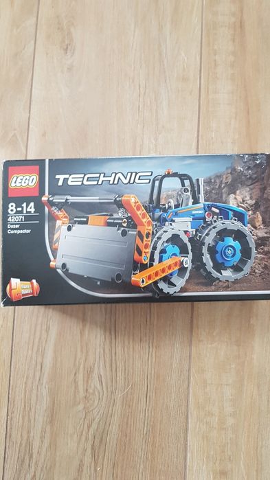 Lego Technic 42071