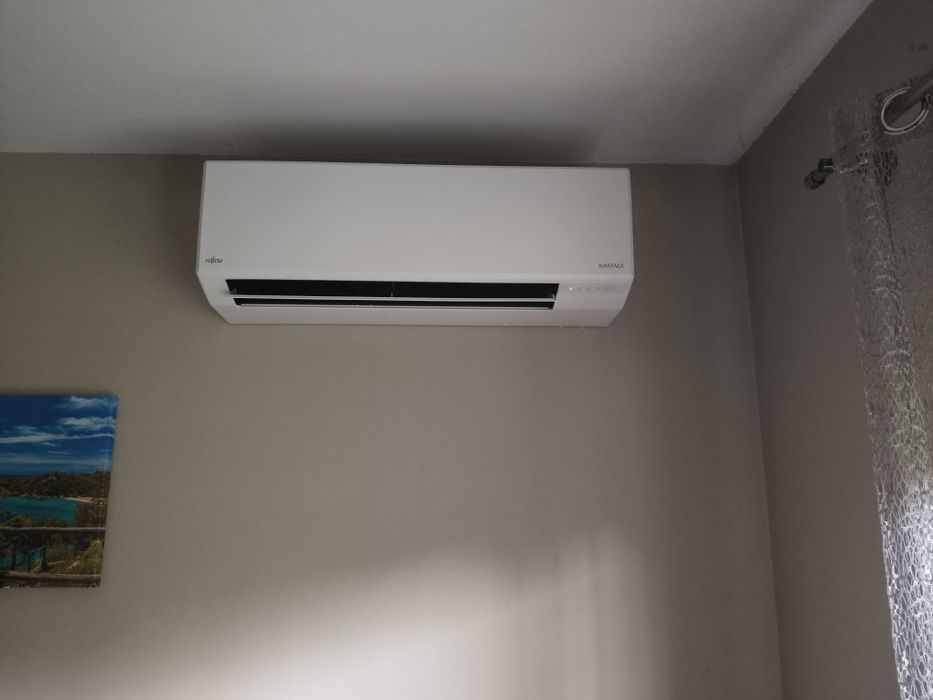Japońska klimatyzacja do ogrzewania Fujitsu (Fuji/General) KNCA / KMCG 2 kW z montażem 
Japońska