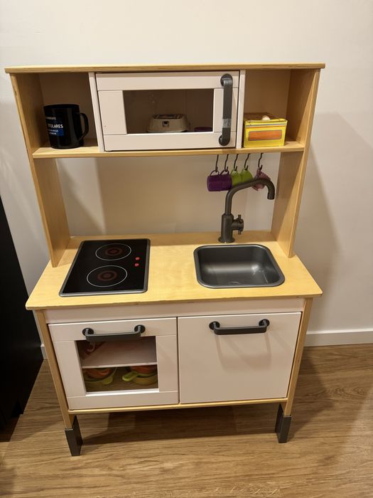 Cozinha de brincar IKEA e acessórios