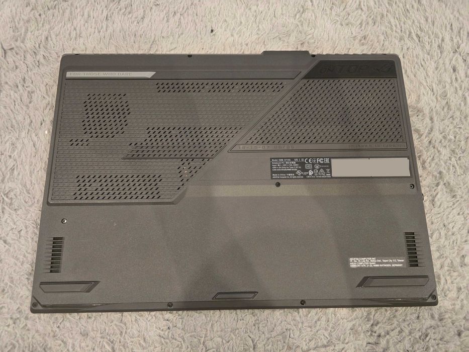 Laptop ASUS ROG Strix G17 / Ryzen 9 / RTX3070 / 32GB RAM / 2TB SSD