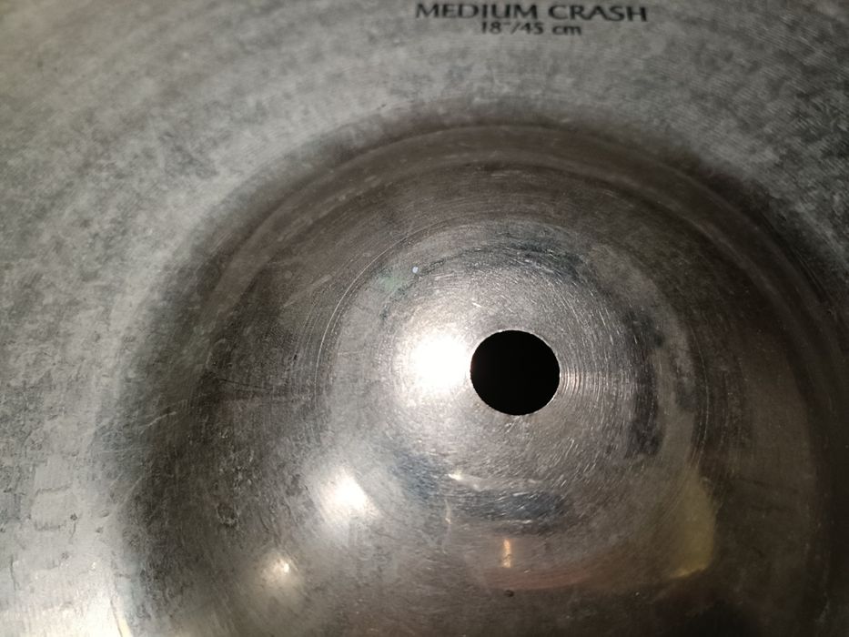 Prato Zildjian A Custom Medium Crash 18"