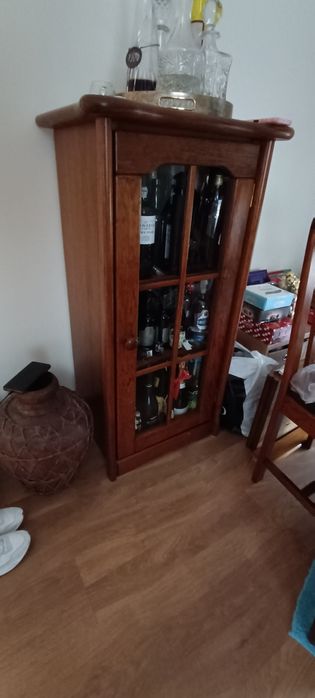 Móvel garrafeira em pinho maciço