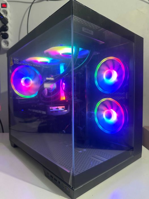 Komputer do gier Volcano Ryzen 7700 RTX 5060 32GB DDR5 1TB Gwarancja