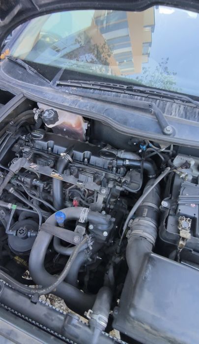 Peugeot 206 HDI 5 lugares trocas