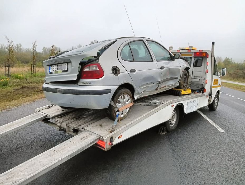 Pomoc drogowa | Transport autolaweta | Laweta | Awaryjne odpalanie aut