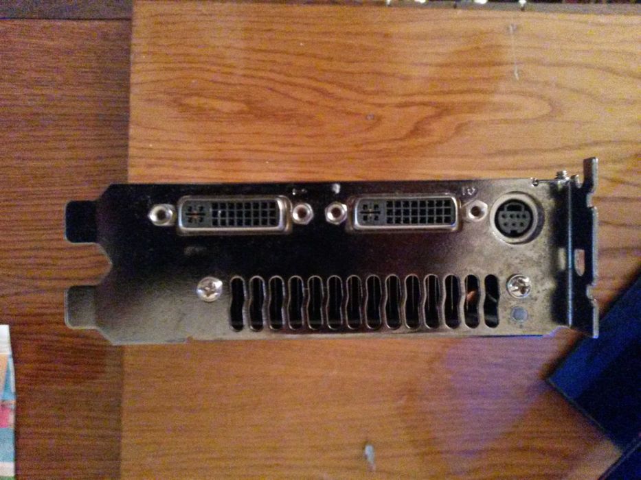 Видеокарта NVIDIA GeForce 9800 GTX