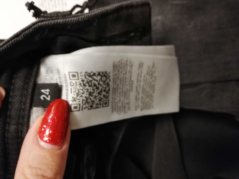 spodnie jeansy Guess S 36 M 38 rozmiar 24 czarne skinny high