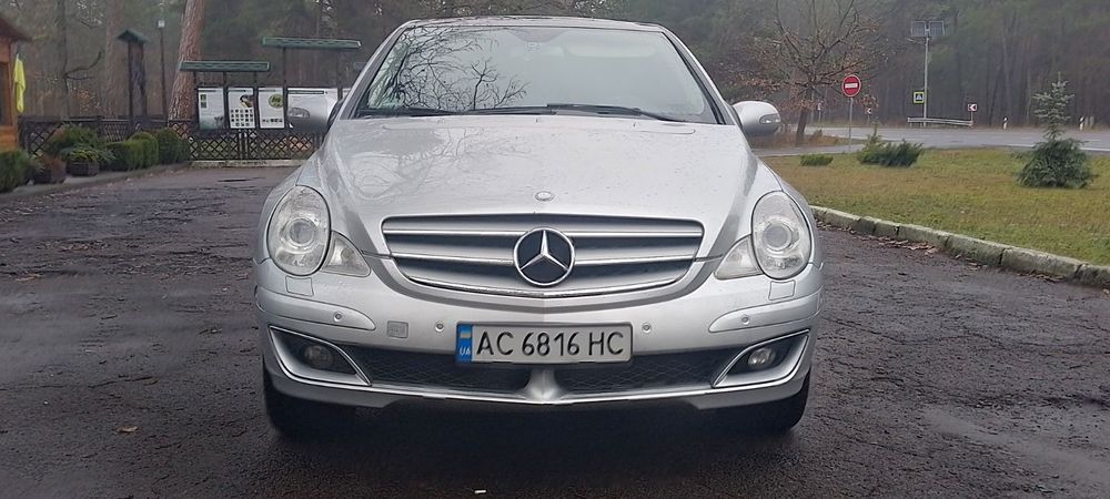 Мерседес R 320 4x4 6500$