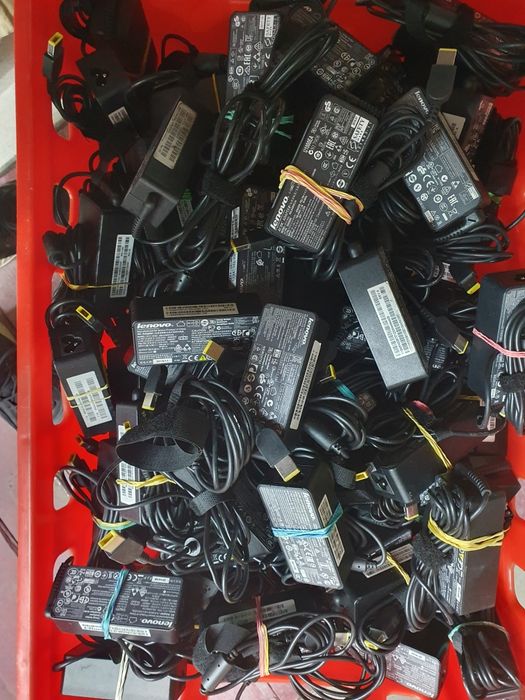 Зарядка зарядное блок живлення питання Lenovo USB Pin 45w оригінал