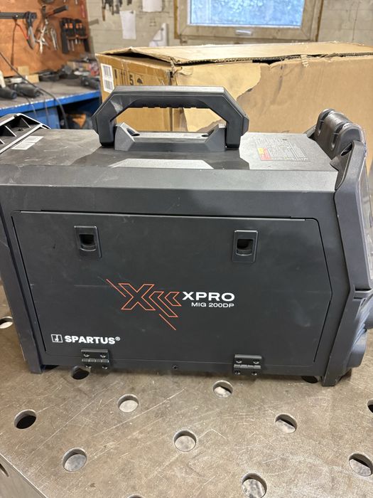 Spawarka Mig-Mag Spartus XPro Mig 200 Dual Pulse 4-rolkowy podajnik