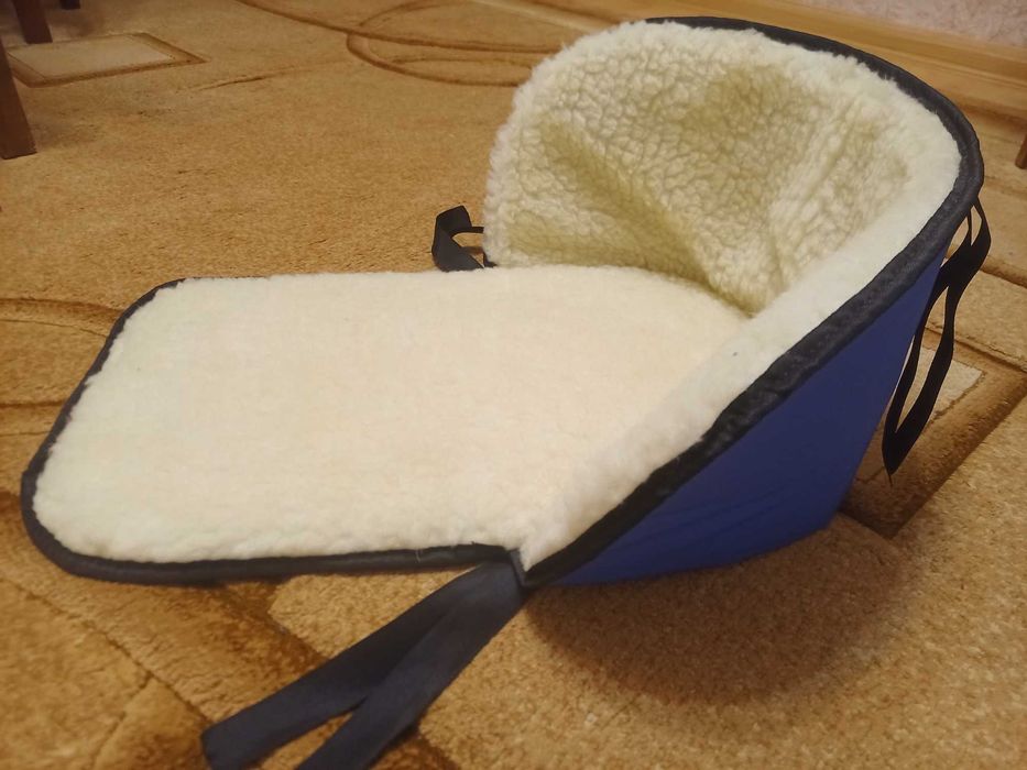 Матрасик (вкладиш) в санки, коляску, теплий, не продувається, якість!
