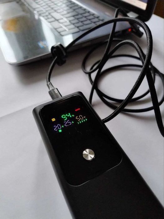 Потужний павербанк для ноутбука 100Вт 20000мАг швидка зарядка 100W PD3